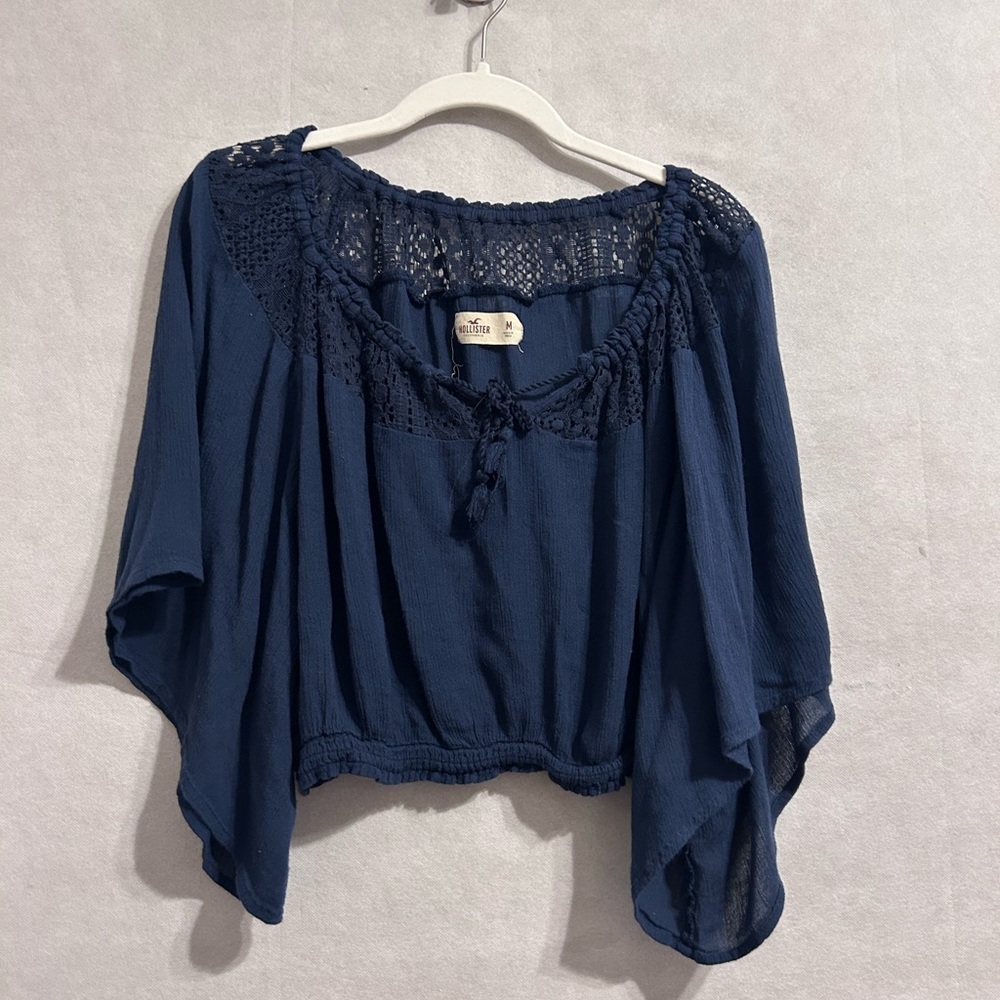 Hollister navy  square neck flowy cropped crochet short bohemian festival top